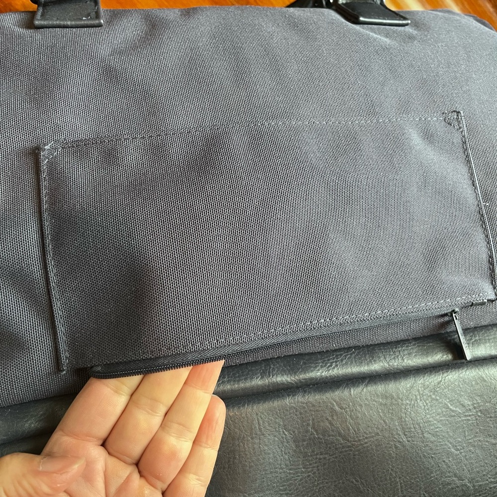 Beis Weekender bag - Picture 7 of 13